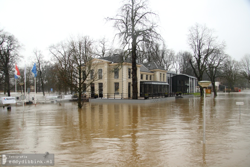 2011-01-14 Hoog water, Deventer (blog) 002